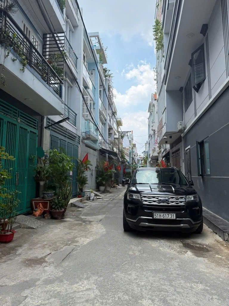  Hẻm 2/ - Đường Xe Hơi Thông - Chỉ 5 Tỷ Nhỉnh - Bình Tân - Nhà Đẹp - Gần Nguyễn Sơn - Giáp Tân Phú - KO LG - 56M2 - 2 TẦNG - 3PN 