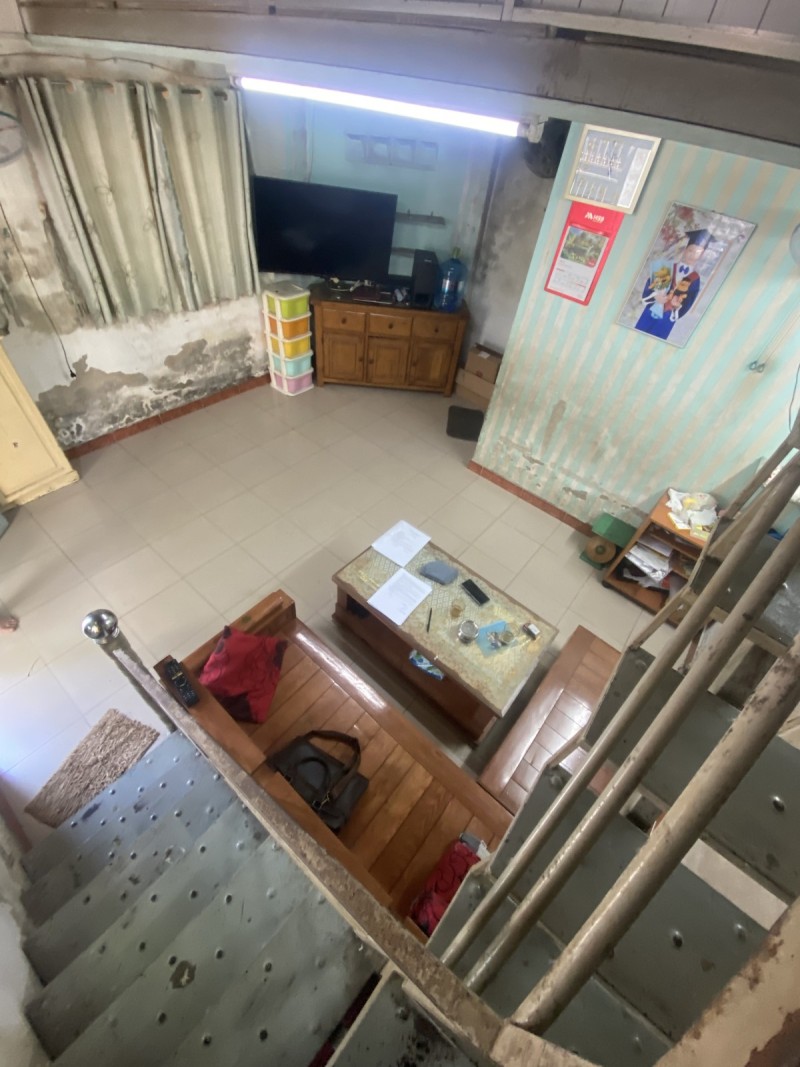  Bán nhà đường Nguyễn Thị Định, Phường Cát Lái, Q2, TP HCM. DT 105m2, cấp 4. Giá 7 tỷ. LH: 0933125879 