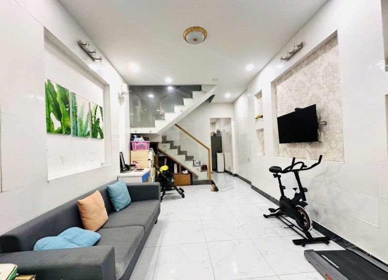  Bán nhà đường số 5, Phường Linh Tây, Thủ Đức, TP HCM. DT 51m2, 2 tầng, SH. Giá 4.93 tỷ 