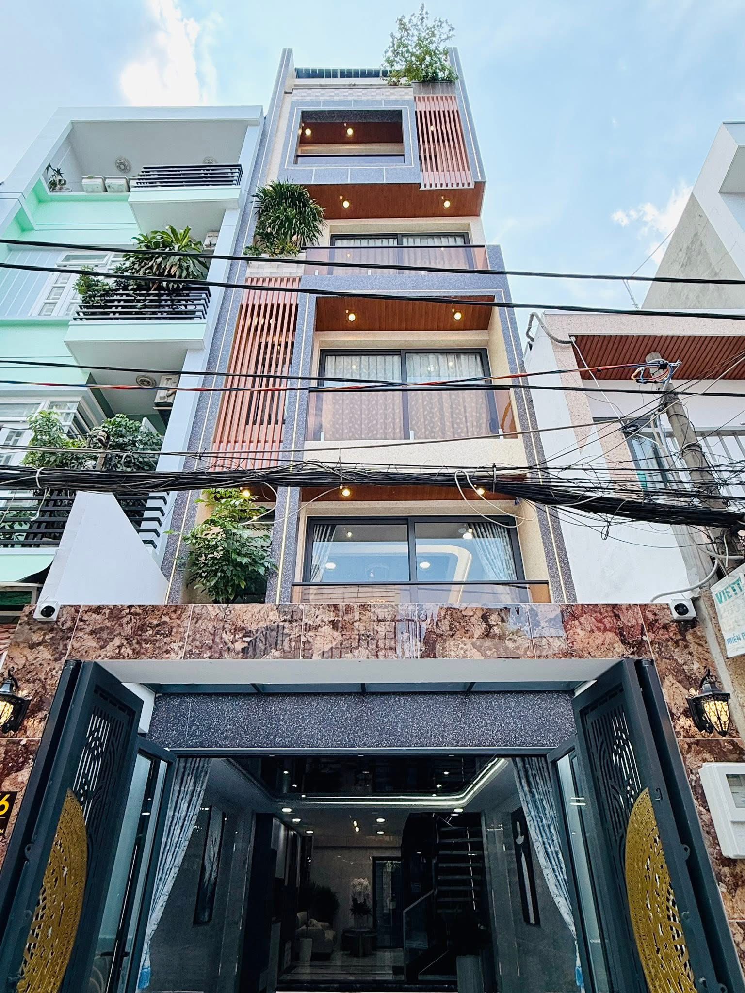  ????Nhà Đẹp 5 Tầng - MT Khu Bình Phú - 99m2 - Chỉ 15.9 Tỷ - timnhapho.vn 