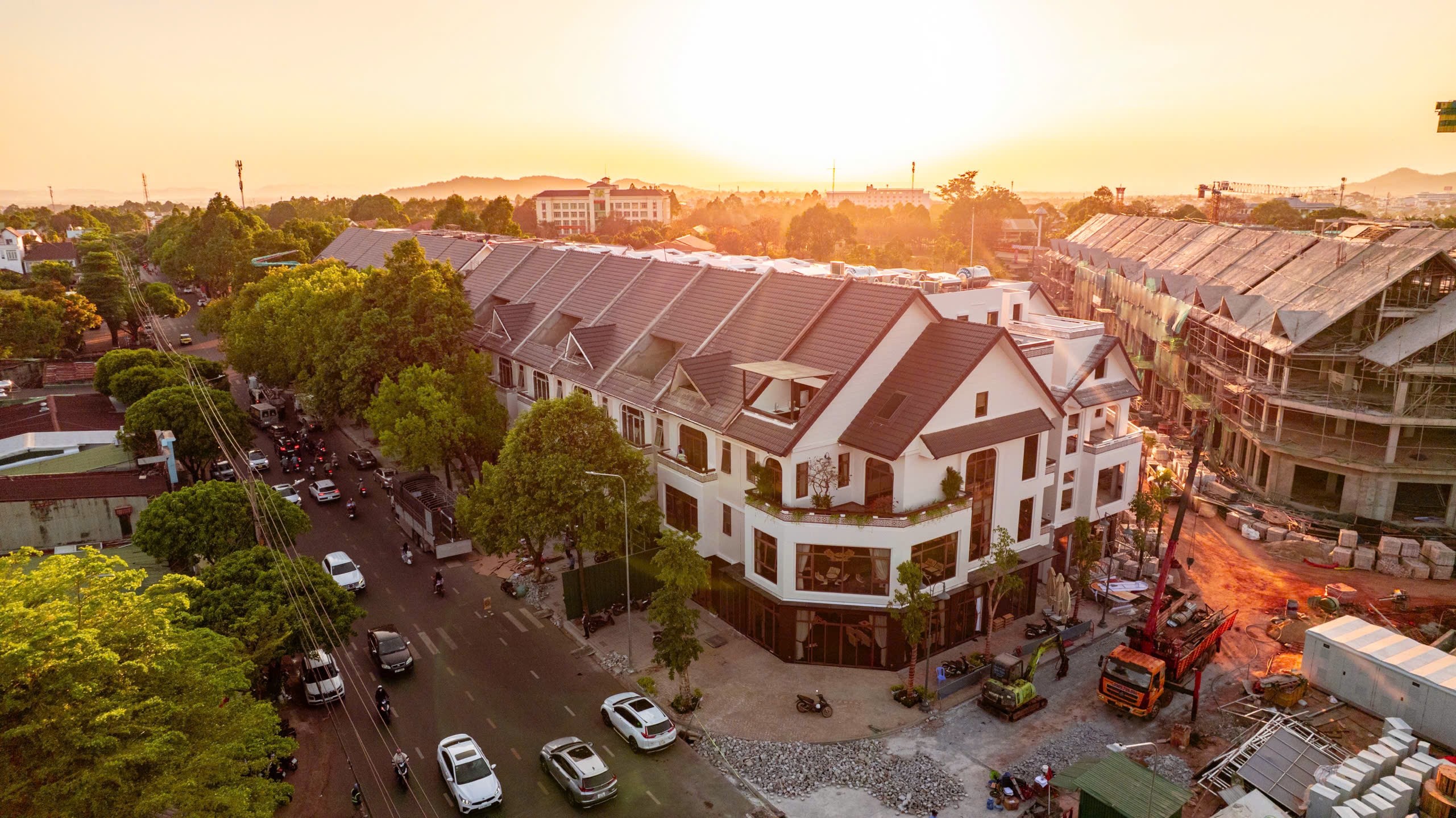  Nhà phố 5 tầng – cạnh trung tâm thương mại, đẳng cấp giá trị khi trải nghiệm tại Eco Palace 