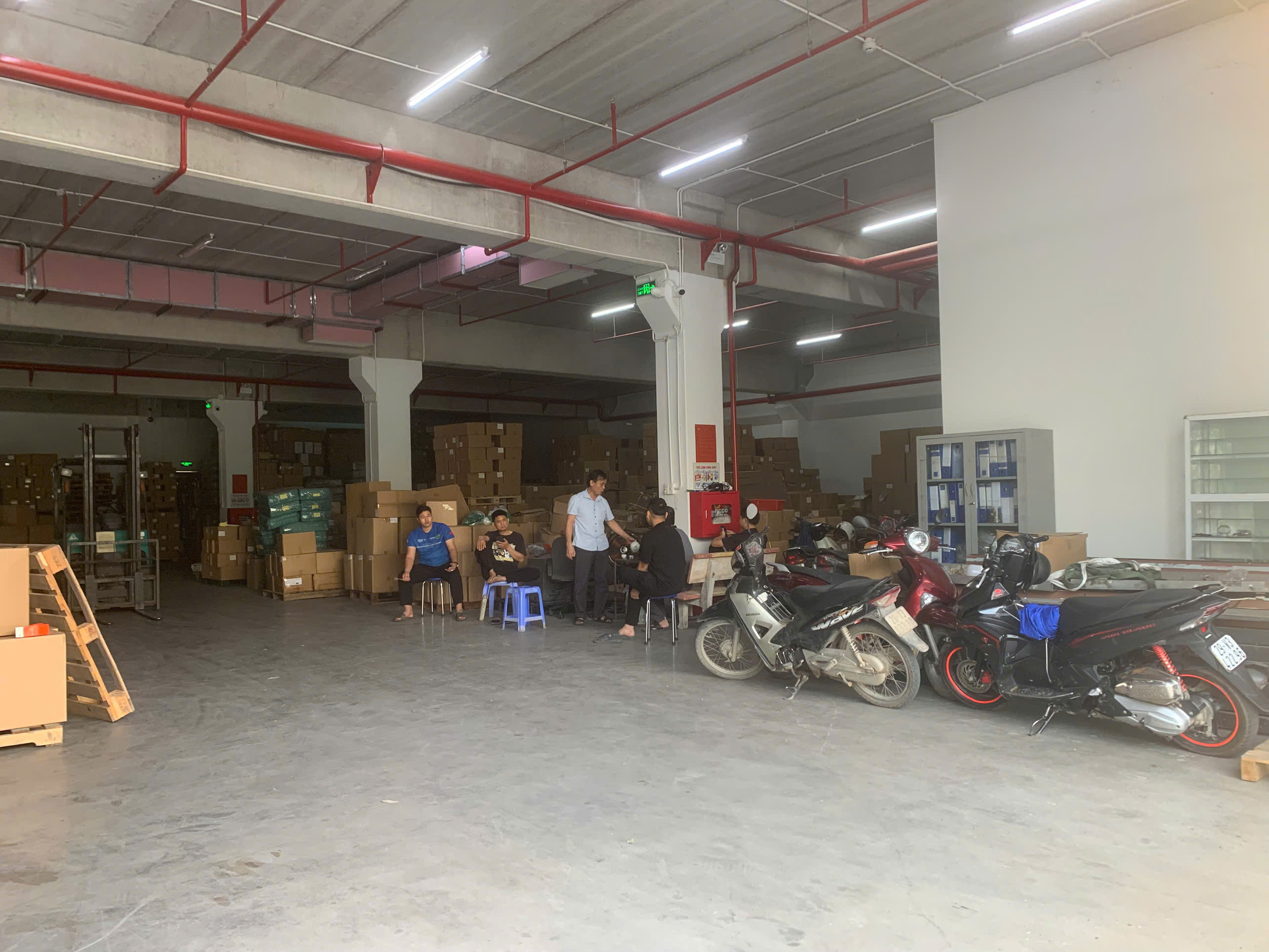  CẦN CHUYỂN NHƯỢNG NHÀ MÁY HOẠT ĐỘNG SẴN TẠI CCN NGỌC HỒI 