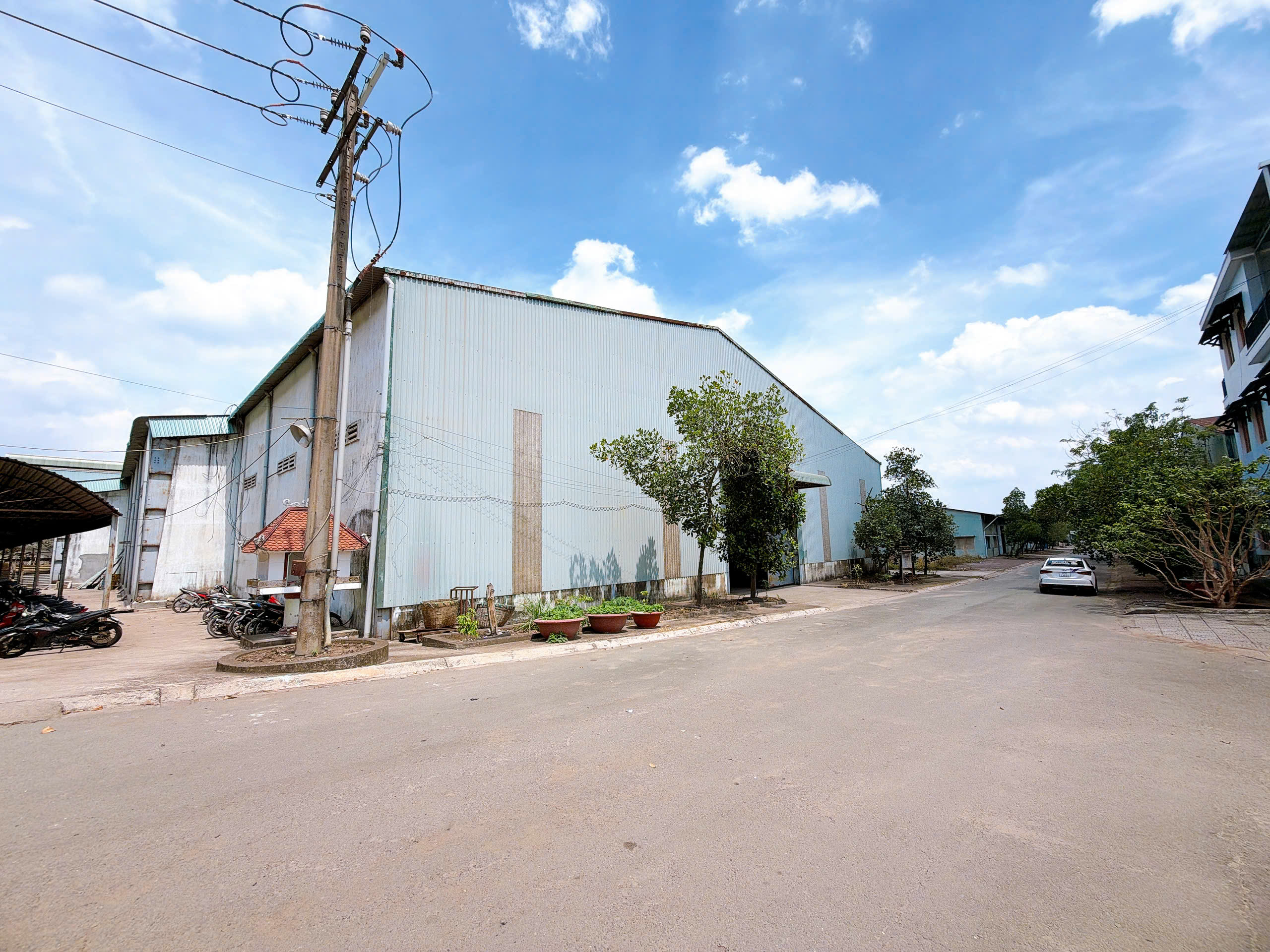 XT103 Cho thuê nhà xưởng, kho chứa lưu trữ hàng hóa, phù hợp Logistic, bàn giao liền 