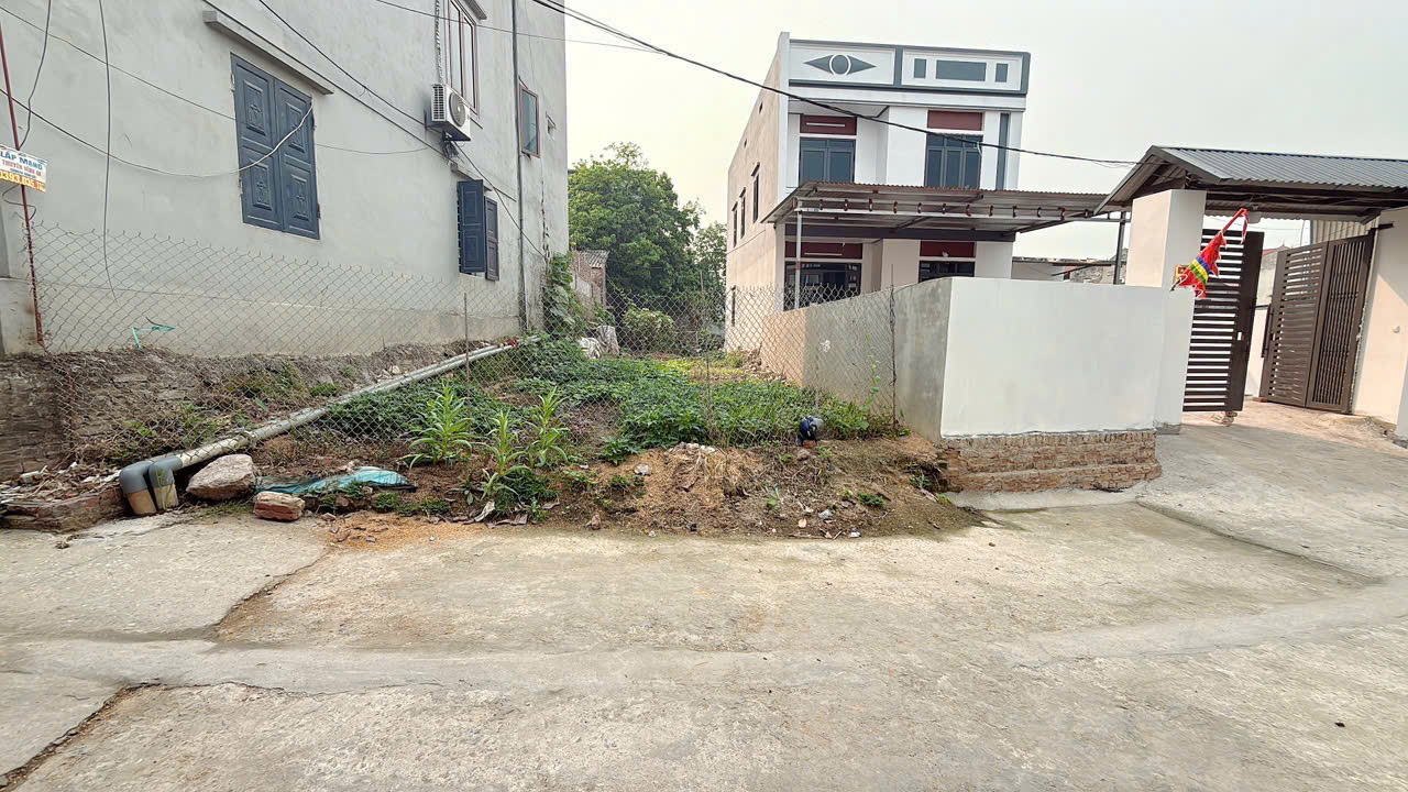  -QUÝ NHÀ ĐẦU TƯ NHANH TAY NHẮC MÁY ĐỂ CHÂP  LẤY CƠ HỘI, VỊ TRÍ KHU ĐÔNG DÂN CƯ TOÀN NHÀ GIẦU -DT 109 M FUN THỔ CƯ -GIÁ CHỈ CÓ  12,5 TR TRÊN MỘT MÉT VUÔNG ĐẤT - QUÁ RẺ - TẠI SÓC SƠN 
