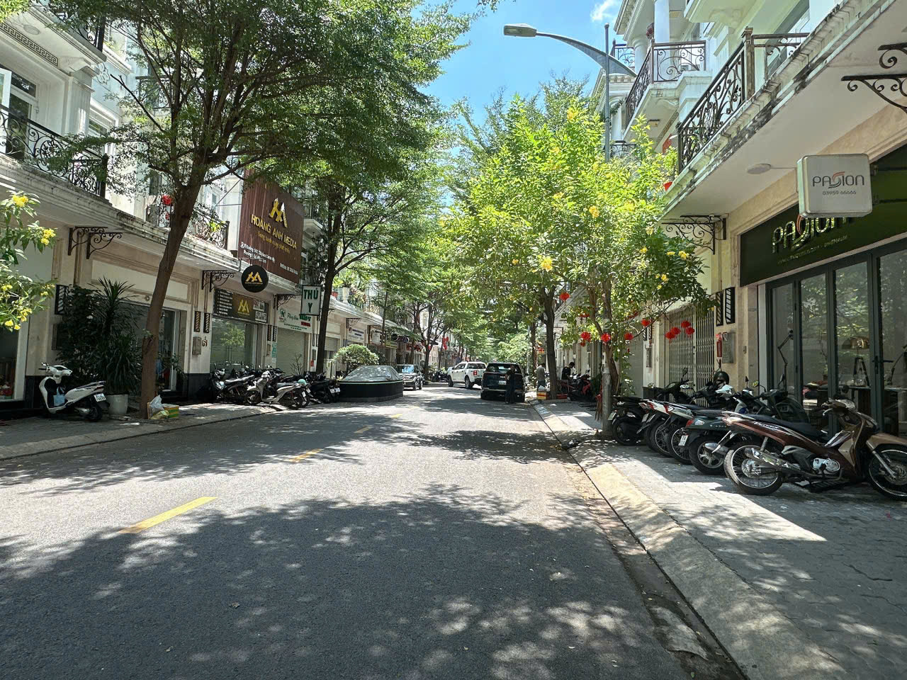  Nhà mặt tiền Cityland Phan Văn Trị 100m2 4 tầng mái Thái ngang 5m KD tốt có T.máy 24.5 tỷ. 