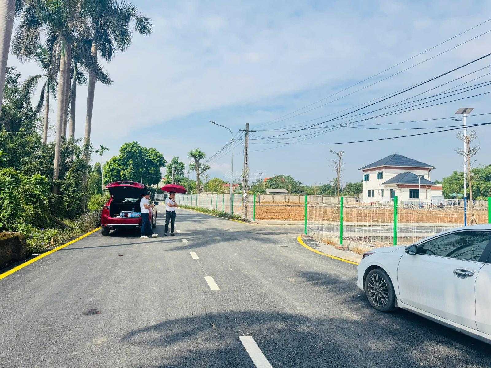  Bán lô đất 100m2 full thổ cư ngay TT xã, gần cổng trường ĐHQG, khu CNC Hoà Lạc rẻ nhất thị trường 