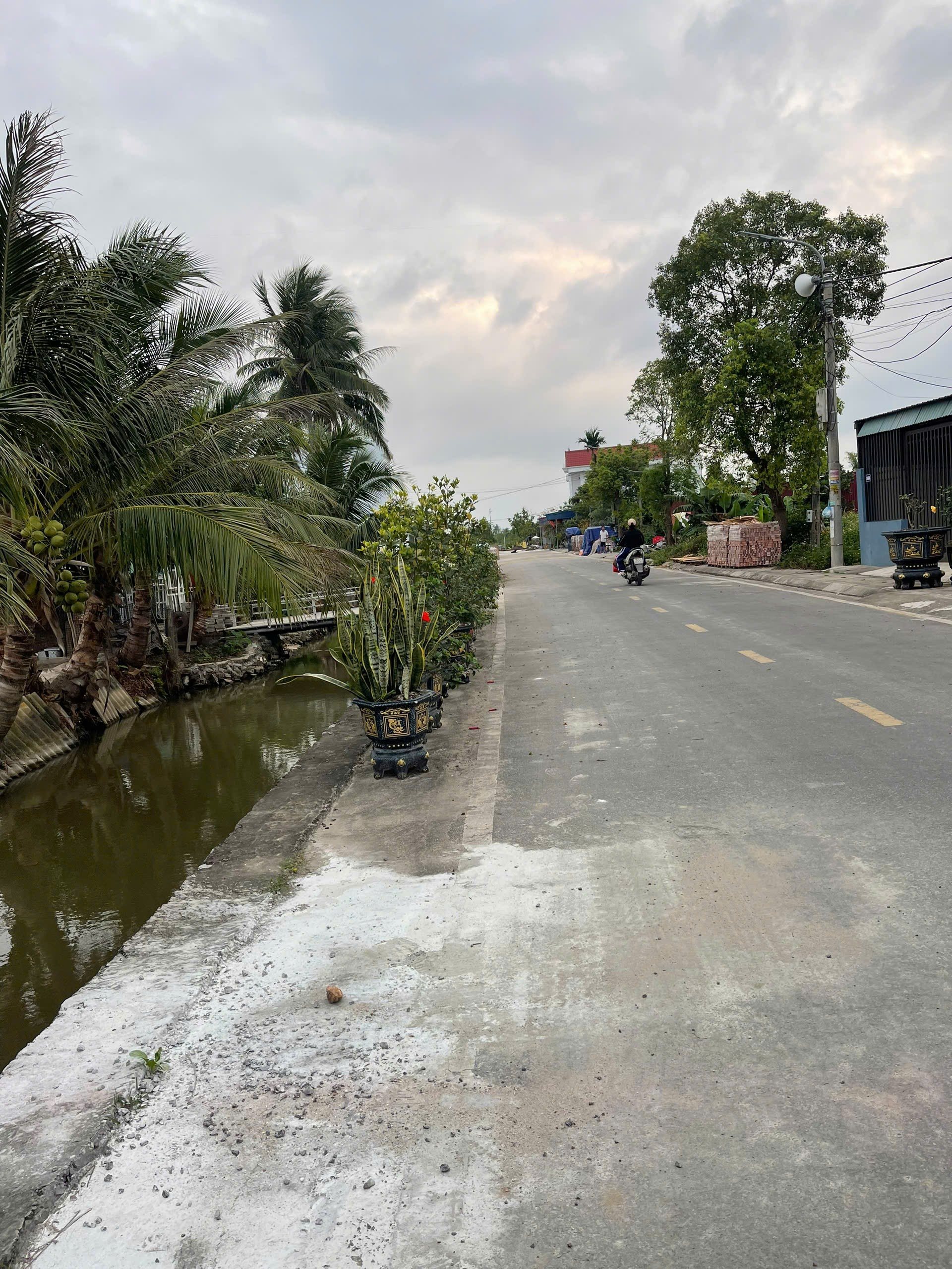  BÁN 2 LÔ ĐẤT TUYẾN 2 ĐƯỜNG TRUNG NGHĨA - NAM ĐỒ SƠN - NGÕ RỘNG 4M 