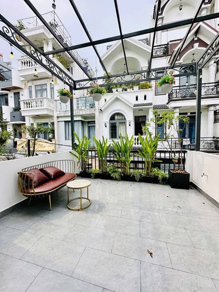  Đường Xe Hơi 6m Thông - Nhà Đúc 4 Tầng, 5PN - DT: 4x20, chỉ 7ty xíu 