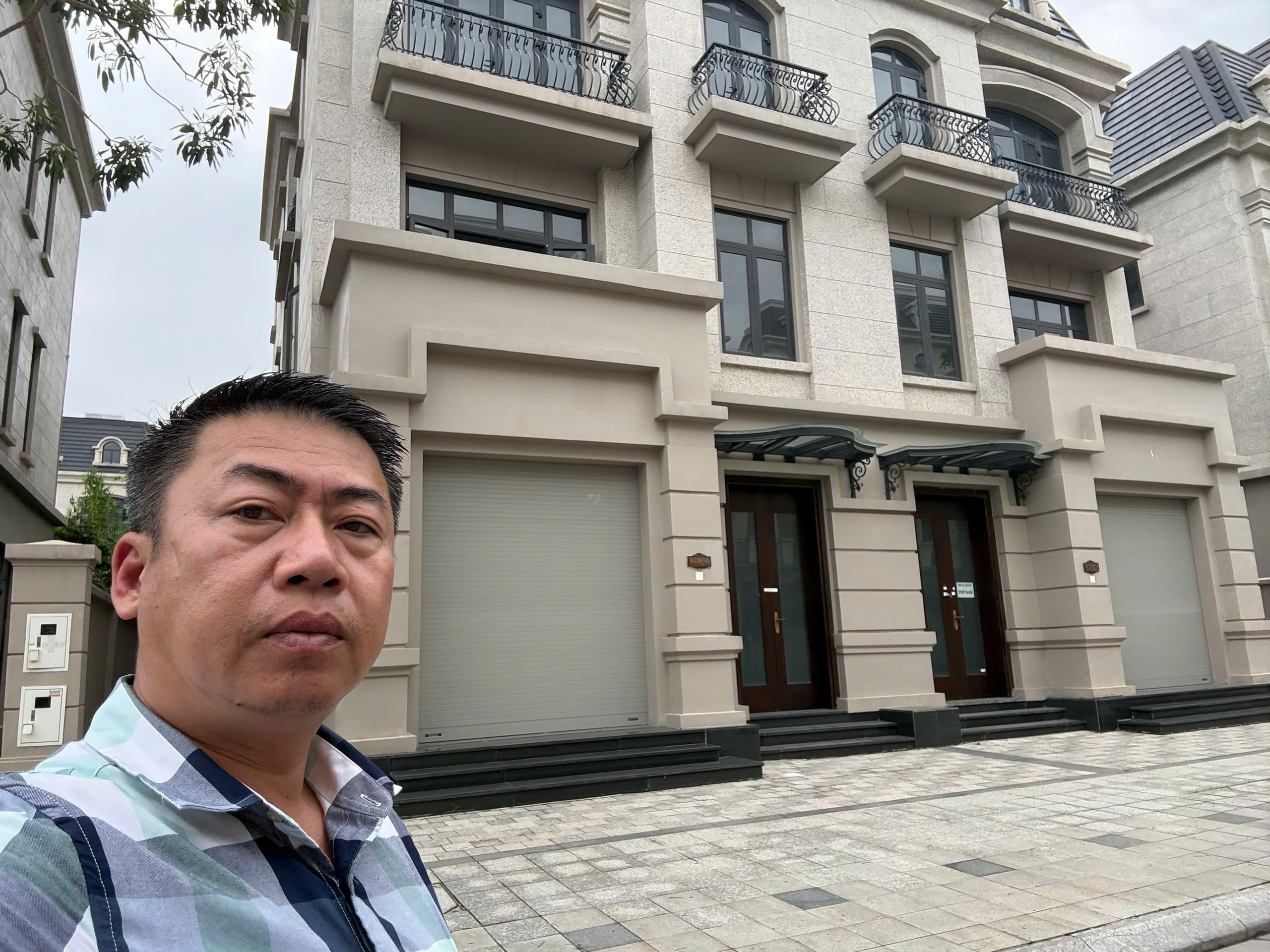  NHỈNH 20 TỶ SIÊU PHẨM SONG LẬP KINH ĐÔ – TRÁI TIM KINH ĐÔ ÁNH SÁNG - GẦN VINCOM - QUẢNG TRƯỜNG KINH ĐÔ ÁNH SÁNG - VỪA Ở VỪA KINH DOANH 