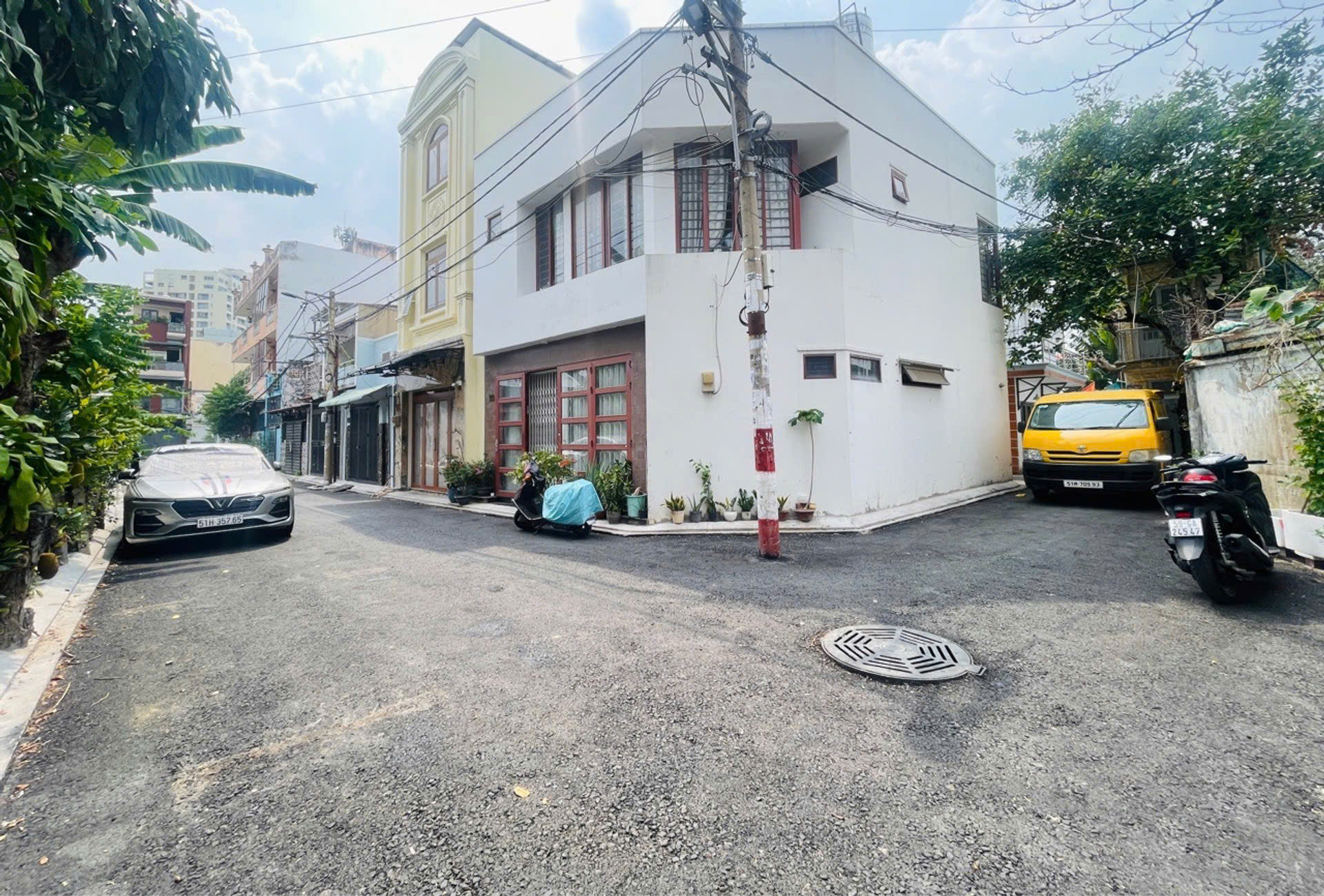  NHÀ NGUYỄN THƯỢNG HIỀN 2 TẦNG 30M2 CÁCH BÌNH THẠNH 200M - HẺM XE HƠI THÔNG TỨ PHÍA - GIÁ NHỈNH 3 TỶ - SỔ ĐẸP NỞ HẬU - PHÁP LÝ CHUẨN 