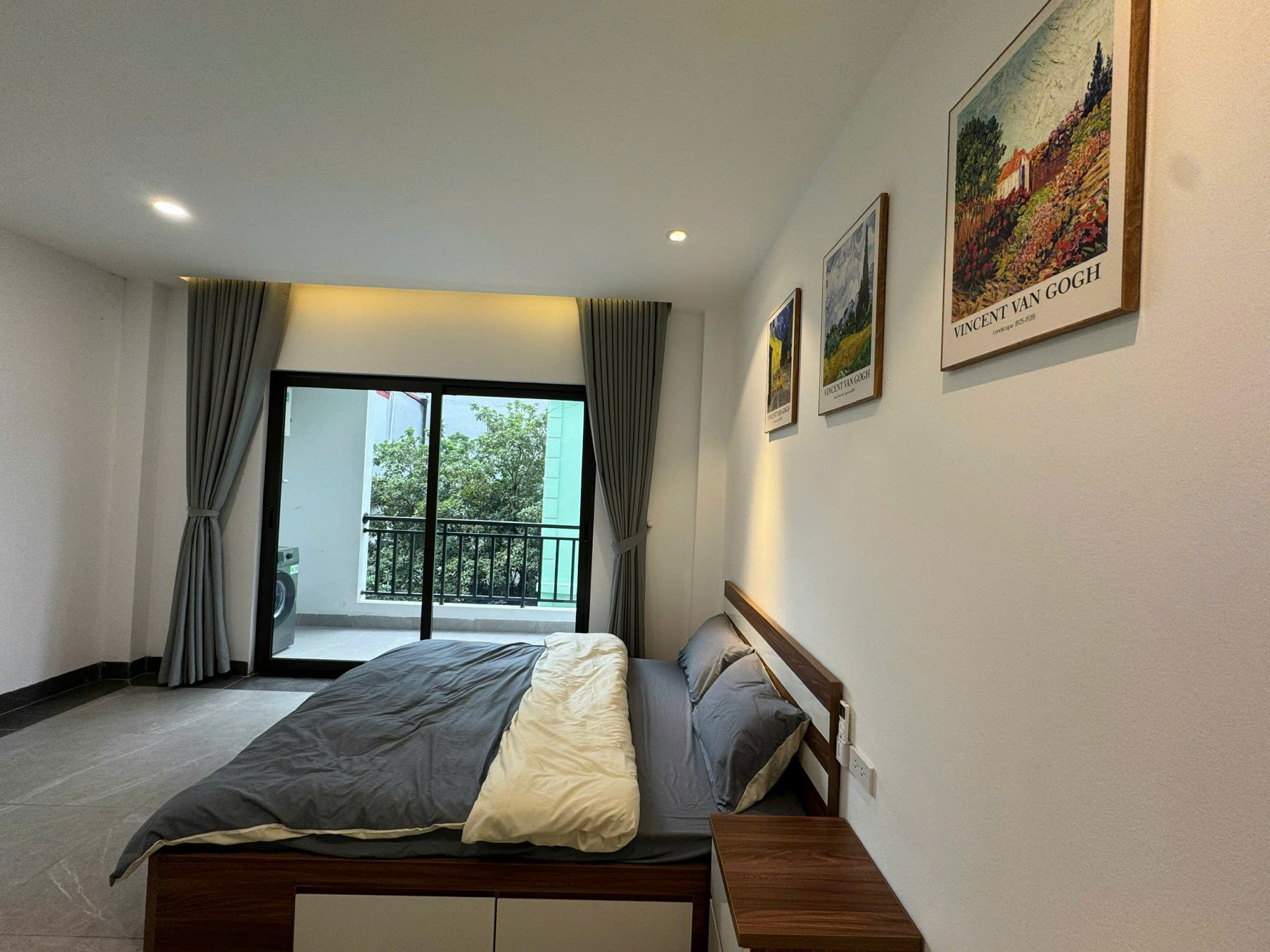  CHO THUÊ CĂN HỘ 1N1K  60m2 – BẾP RIÊNG, BAN CÔNG RỘNG THOÁNG TẠI XUÂN LA, TÂY HỒ, HÀ NỘI 