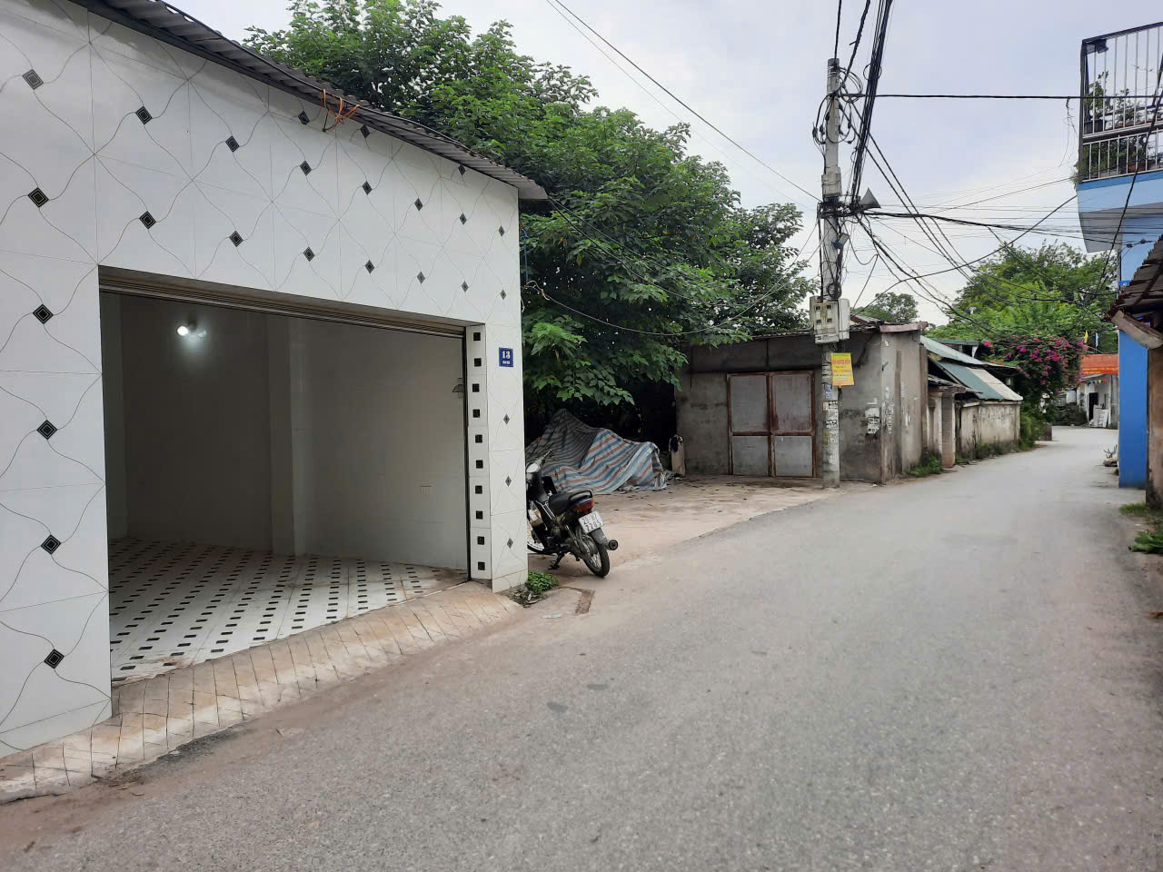  CHÍNH CHỦ CẦN BÁN GẤP NHÀ CẤP 4 MẶT ĐƯỜNG XÃ HỮU HÒA, THANH TRÌ, HÀ NỘI 