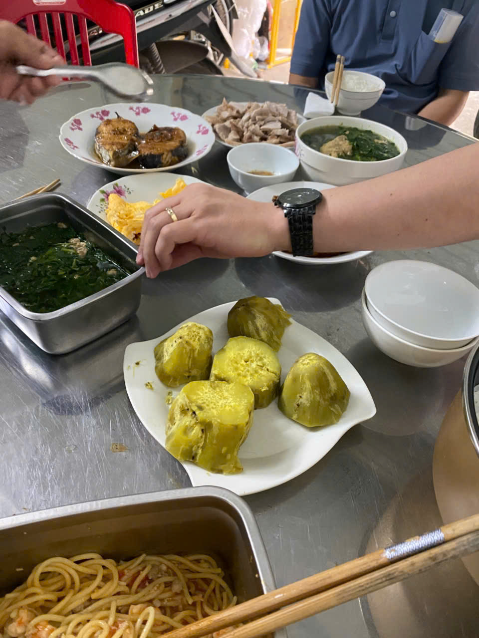  chính chủ bán đất tặng nhà mặt đường lê quý đôn gần bênh viện an đức 