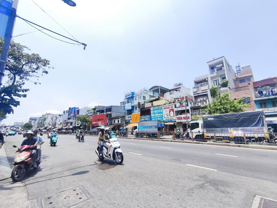  NHÀ KDC BÌNH HƯNG MỚI KEN Ô TÔ NGỦ NHÀ - 100m2 - CHỈ 6.1 TỶ 