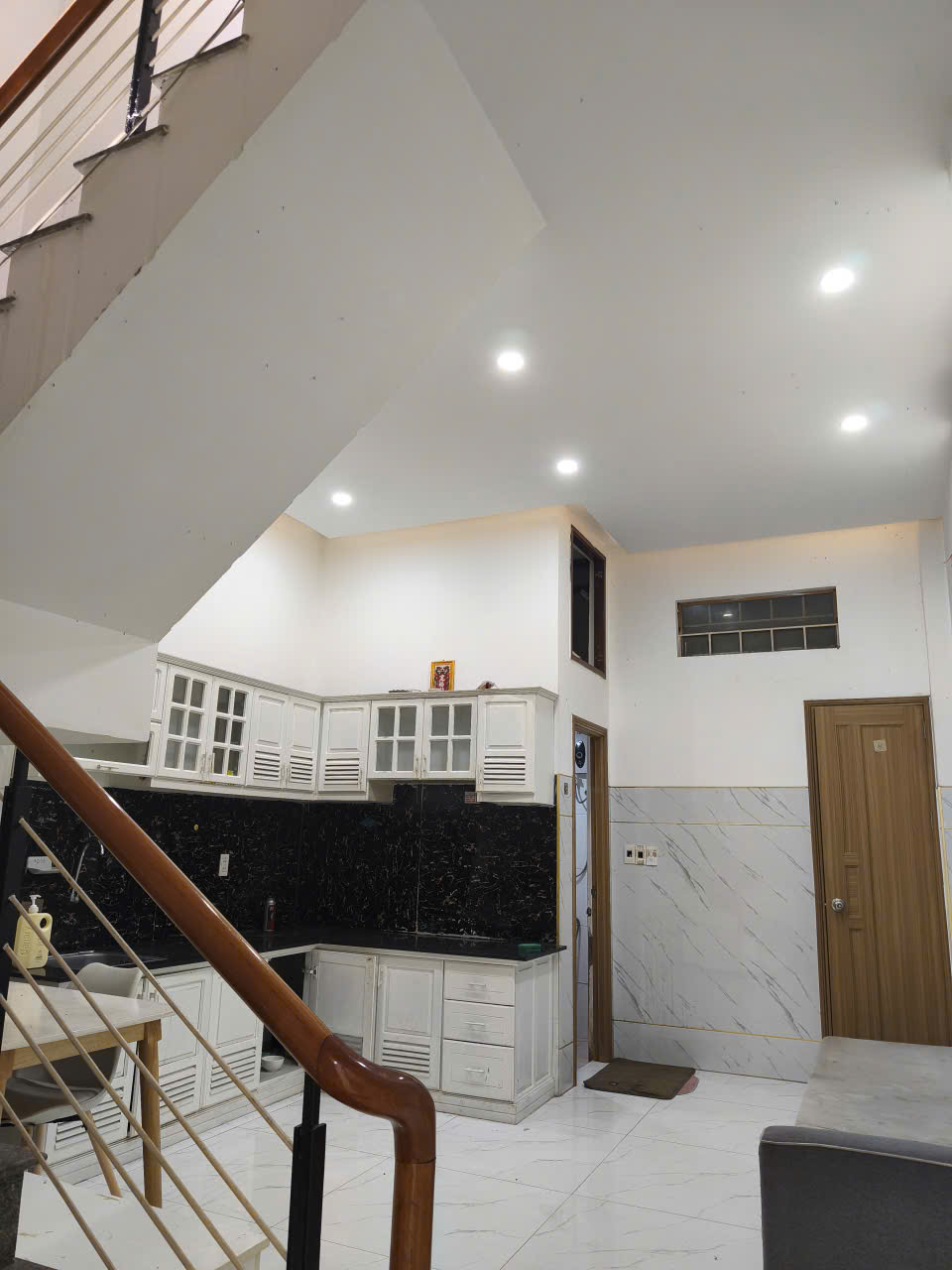  ♣ Gần Lê Đình Lý ngay Trường Học liên Cấp đang xây, 61m2 3 mê cứng, KD tốt, nhỉnh 5 tỷ 