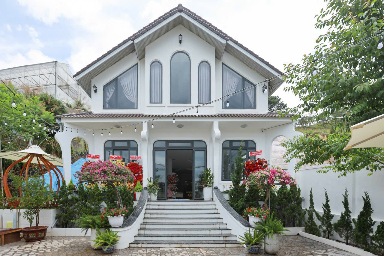  Cho thuê Villa đồi Đa Phú săn mây sân vườn và hồ bơi cực chill 50 triệu/tháng 