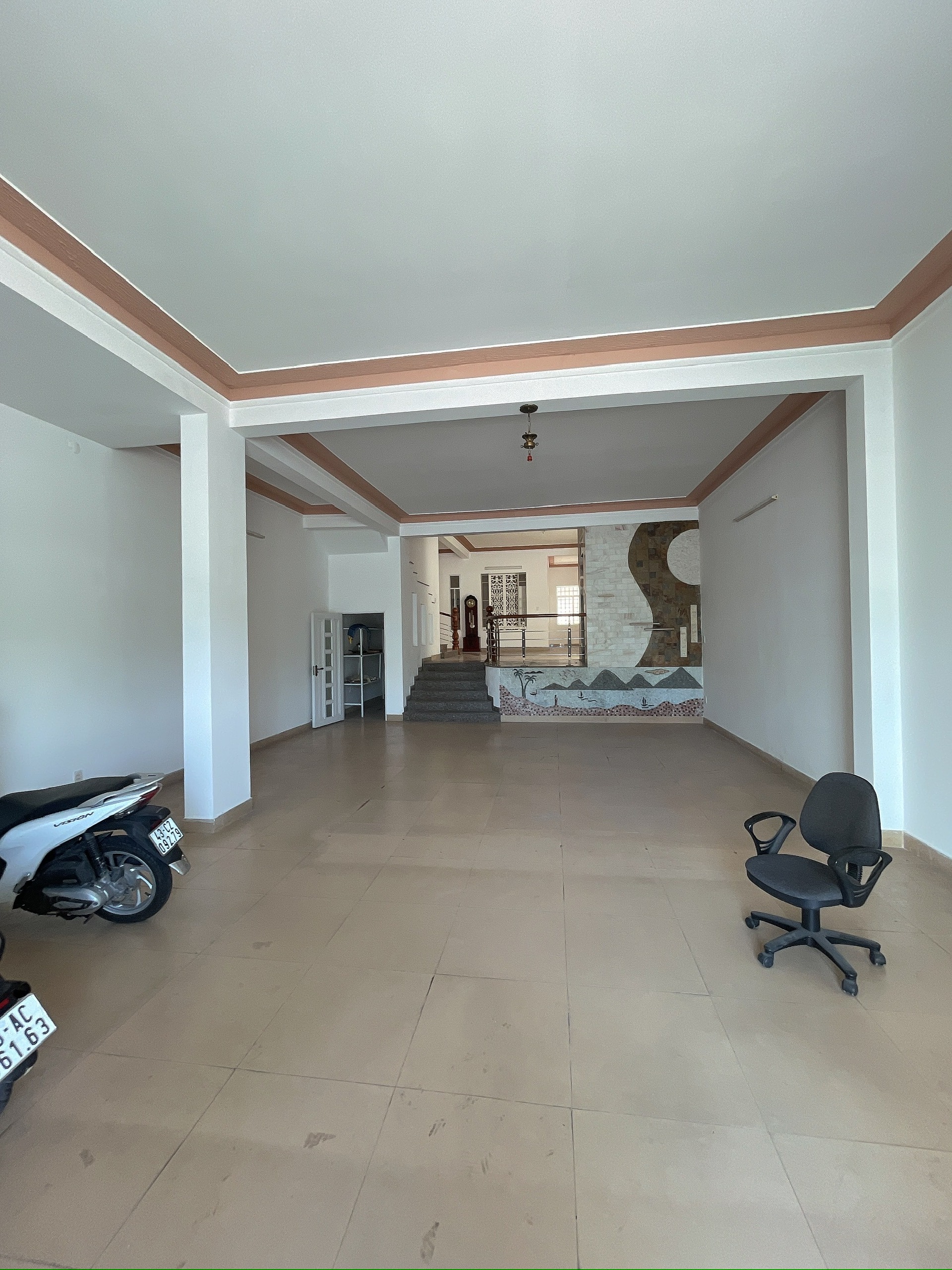  Cho Thuê Nhà Nguyên Căn Đường 2/9 Đà Nẵng 4 Tầng Có Thang Máy, dt 175m² giá tốt 