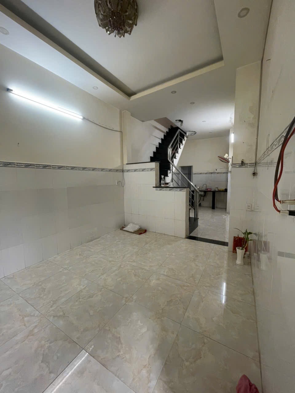  NHÀ ĐẸP ĐHT 45m – SẮP HOÀN THIỆN – GIÁ CHỈ 3.6 TỶ 