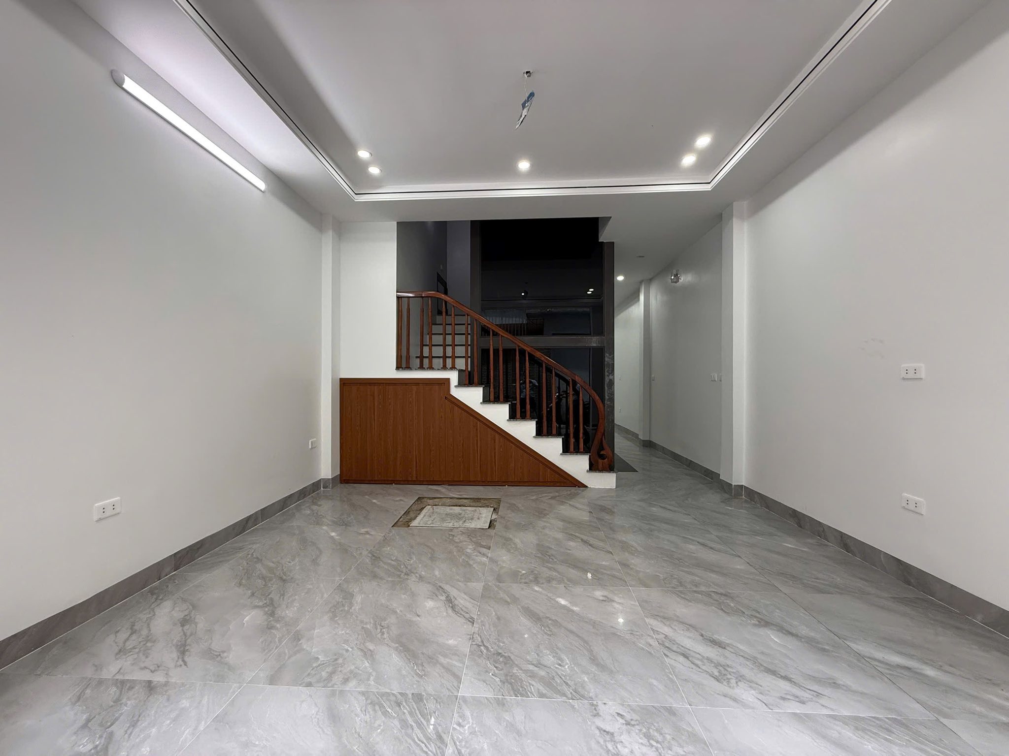  SIÊU PHẦM NHÀ MỚI TINH ĐƯỜNG BƯỞI 52M 7T MT 4,5M GIÁ CHÀO 18 TỶ NGÕ Ô TÔ THÔNG 