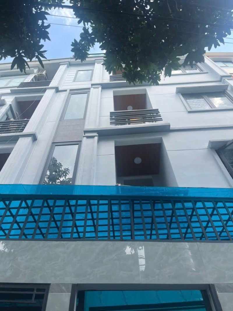  Bán nhà đường số 11, Tăng Nhơn Phú B, Thủ Đức, TP HCM. DT 173m2, 4 tầng. Giá  - 16.3 Tỷ 