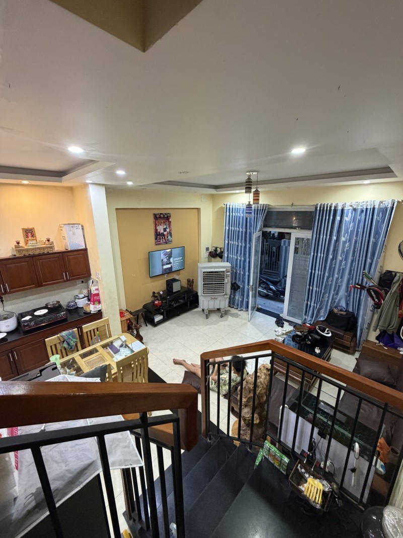 # K Thẳng tắp sát Đường 3 Tháng 2, 41m2, ngang 5m, 2 tầng đúc, 3.x tỷ 