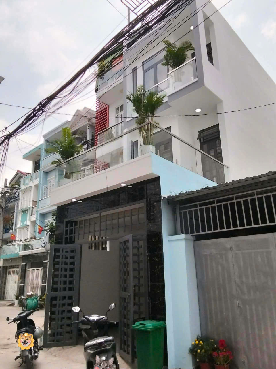  Bán NHÀ MỚI HxH TÔ NGỌC VÂN, QUẬN 12, DT 4 x 18m, 3 TẦNG, Nhỉnh 6tỷ 