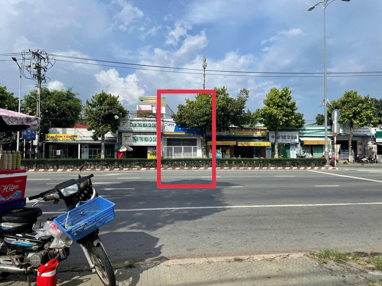  CHÍNH CHỦ CẦN BÁN NHÀ 2 MẶT TIỀN (trước - sau) NGAY NGÃ 4 TUẦN ĐẬU – QL60, Châu Thành, Bến Tre 