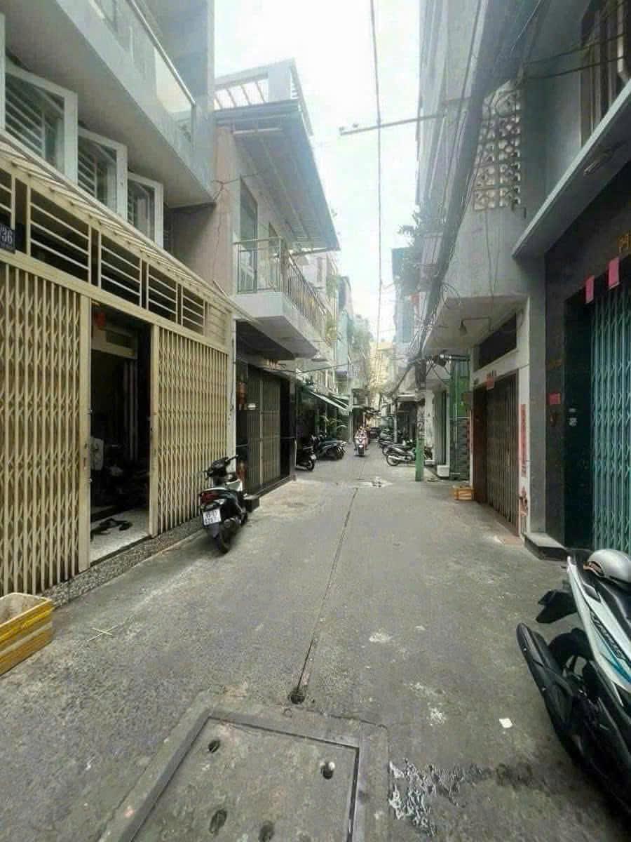  BÁN NHÀ HẺM DƯƠNG BÁ TRẠC, P.2 QUẬN 8  76m  CHỈ 8.3 TỶ 0948769331 