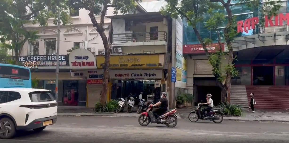  CHO THUÊ NHÀ NGUYÊN CĂN MẶT PHỐ HÀNG BÀI , VỊ TRÍ KIM CƯƠNG TRUNG TÂM HÀ NỘI 