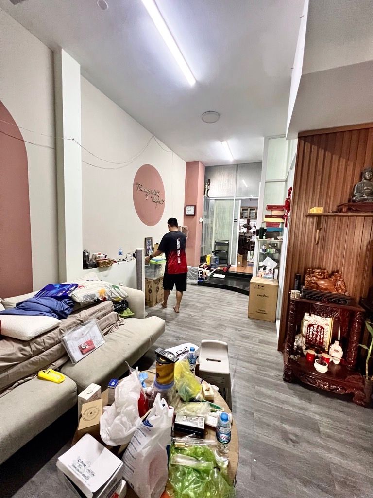  Nhà 2 tầng Bờ Bao Tân Thắng- ngay Aoen Tân Phú 