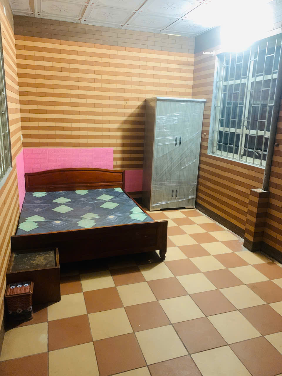  CHO THUÊ PHÒNG TRỌ GIÁ TỐT – GẦN ĐH CÔNG NGHIỆP, CAO ĐẲNG THƯƠNG MẠI, CAO ĐẲNG TN 
