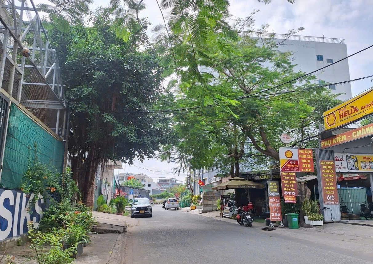 Chú Ba cấn bán 200m đất KDC Làng Đại Học, giá 18 tỷ 