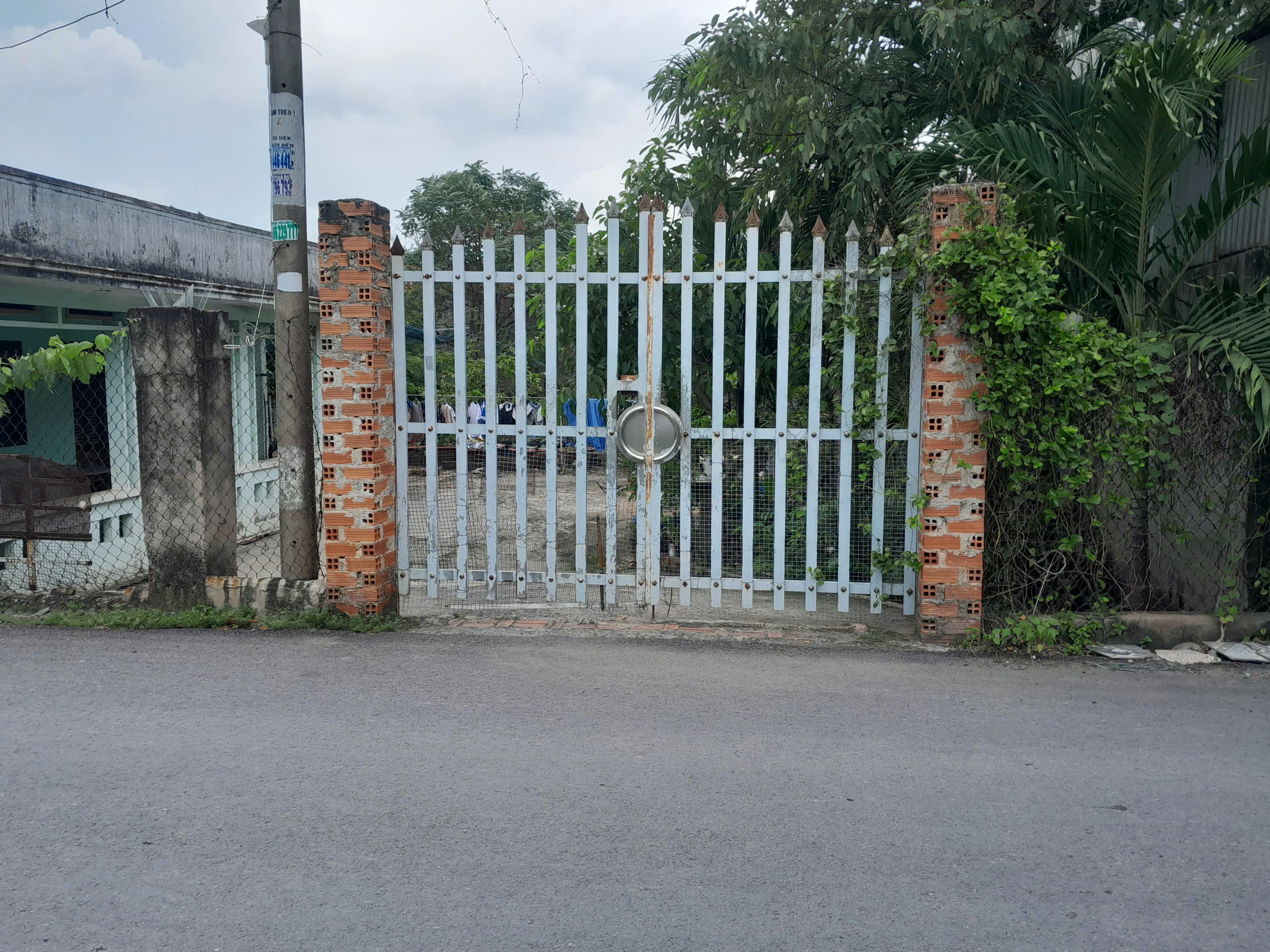  Bán lô đất tại ấp 2 Xã Hưng Long huyện Bình Chánh thành phố Hồ Chí Minh 