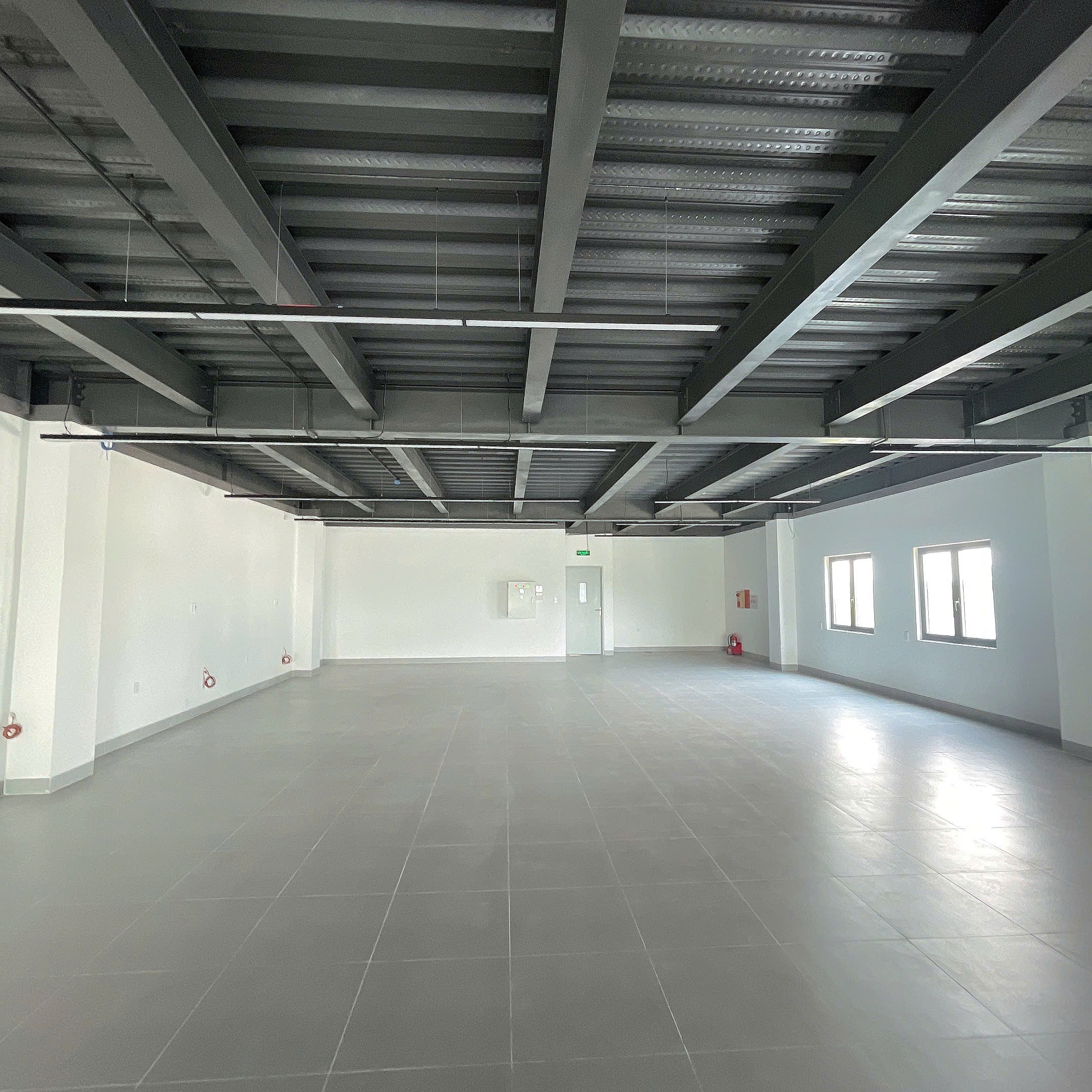  Cho Thuê Văn Phòng Đường Lê Thanh Nghị Hải Châu Đà Nẵng – 210m², Thang Máy, PCCC, Giá 20 Triệu 