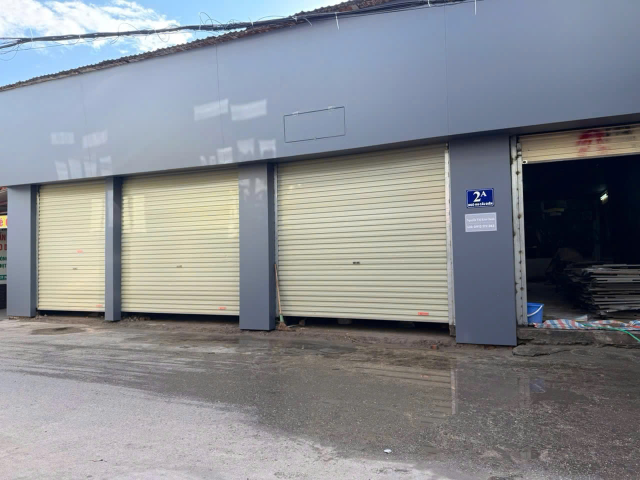  Cho thuê nhà 1 tầng, 220m²,thông sàn, ngõ 195 Cầu Diễn, MT 13.5m,hợp kinh doanh đa ngành 