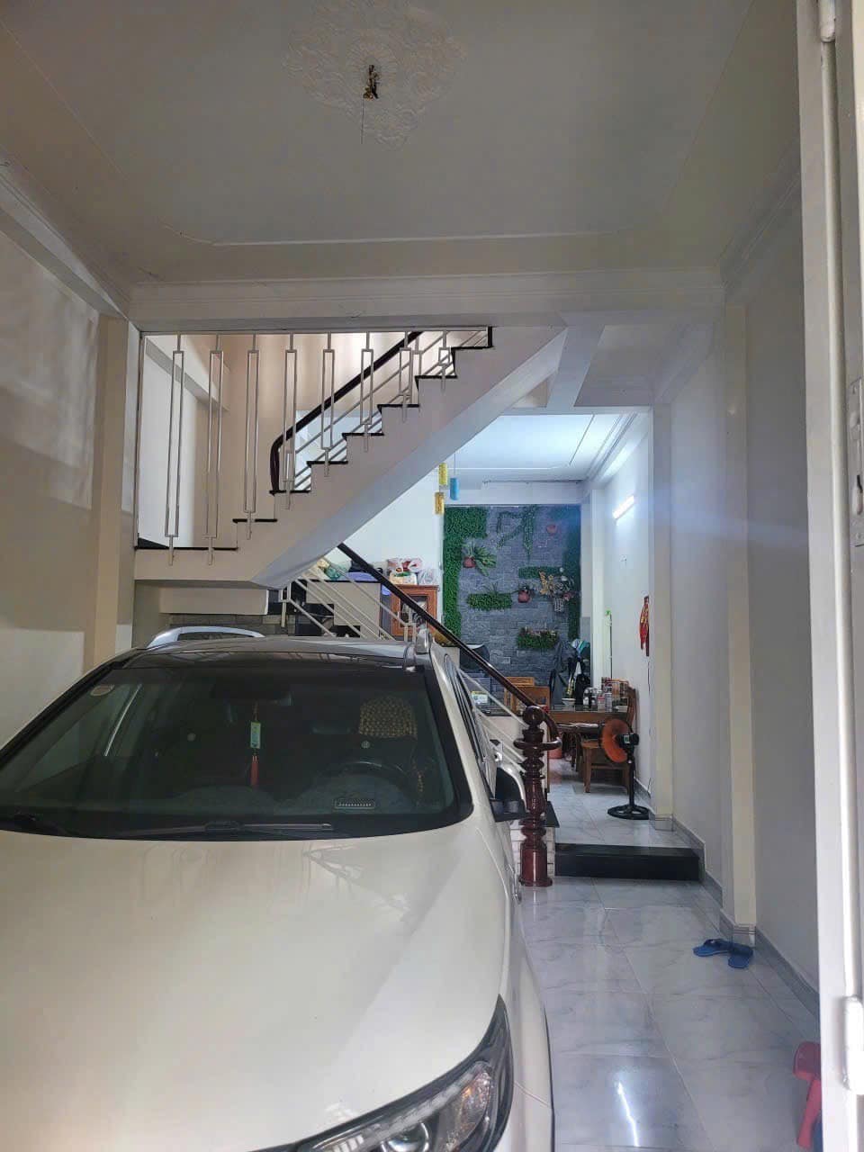  NHÀ 90m²  – 2 MẶT TIỀN RỘNG XE HƠI TRÁNH NHAU - 0931970900 Hoàng Lan 