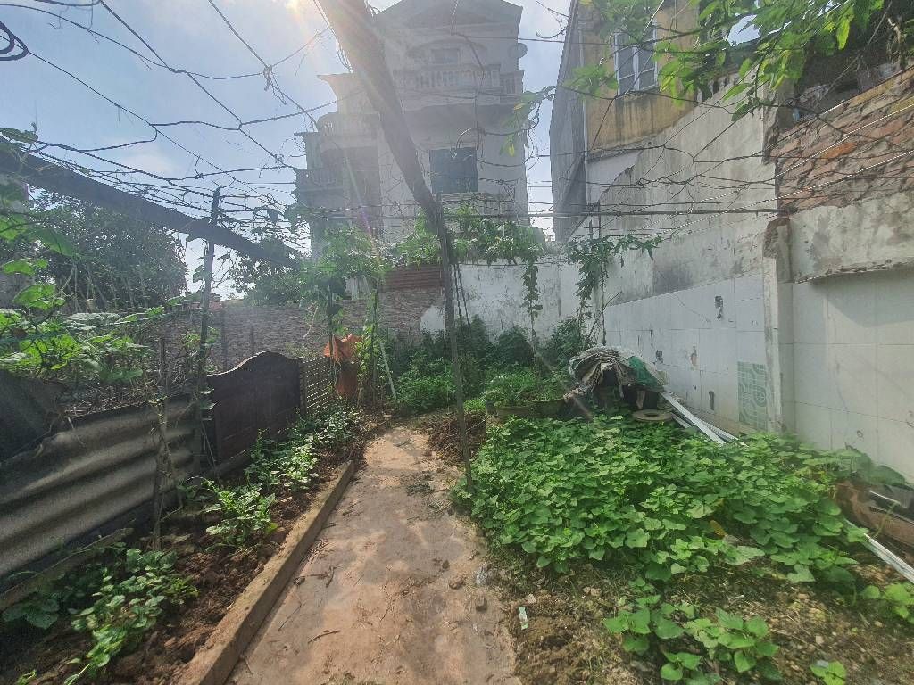  Bán đất Bát Khối- Ngõ Nông- Sát ôto 43m nhỉnh 4 tỷ 