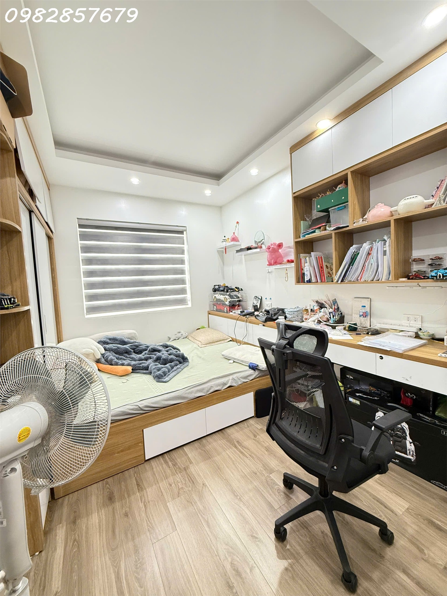  Hiếm chủ gửi bán căn góc dt 59m2, 2 ngủ, 2wc ban công hướng đông nam, thiết nội thất đẹp giá rẻ 