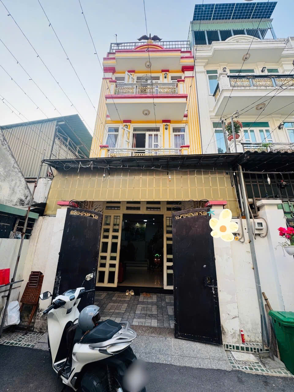  Nhà BÁN Ngay MẶT TIỀN HÀ HUY GIÁP, QUẬN 12, DT 69M2, 4TẦNG - G.I.Á 5.79 ty 