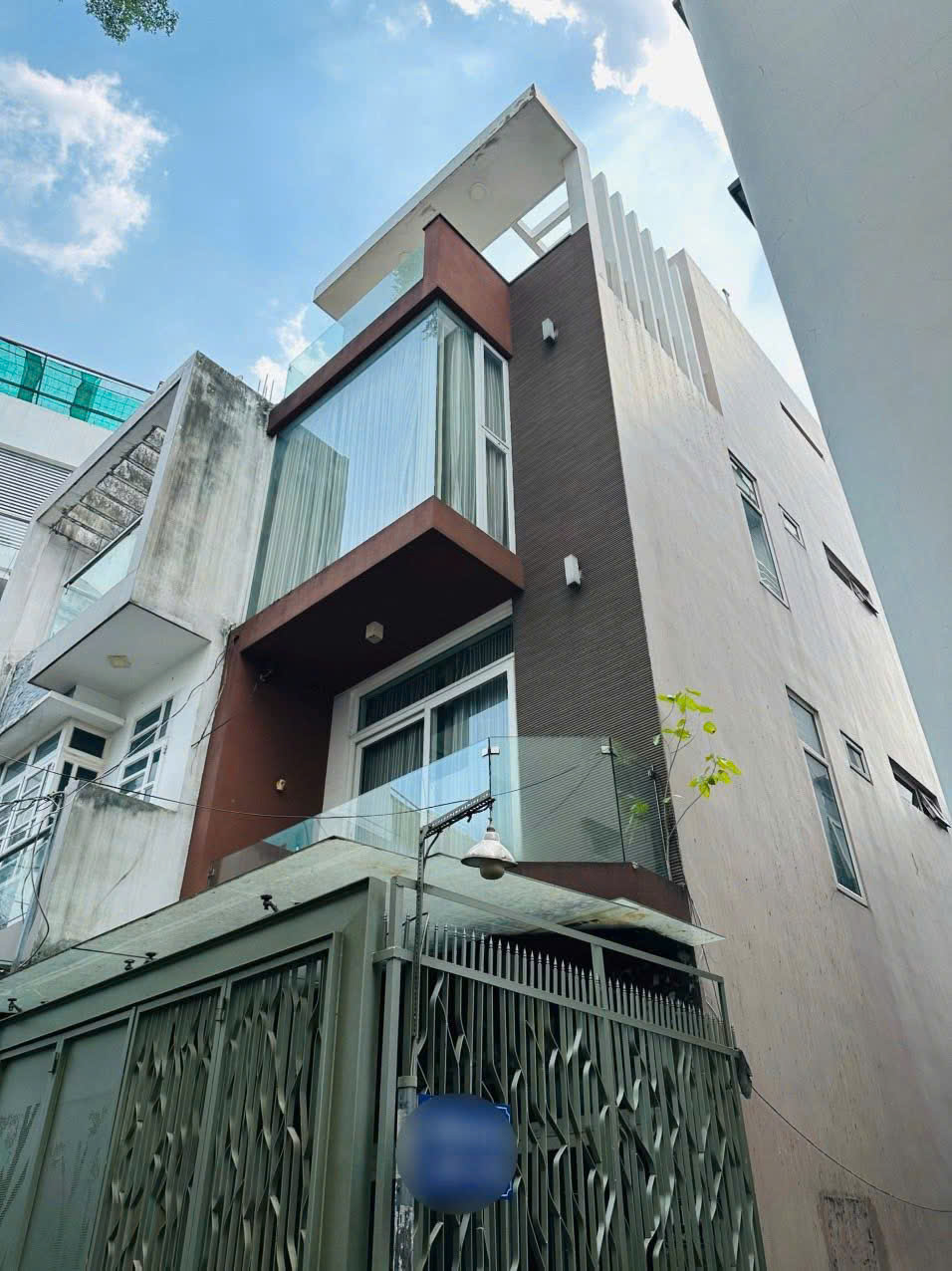  LÔ GÓC 2 MẶT THOÁNG – HẺM XE HƠI 8M – KHÔNG LỘ GIỚI – 71M² – NHÀ ĐẸP HIẾM TRONG KHU 
