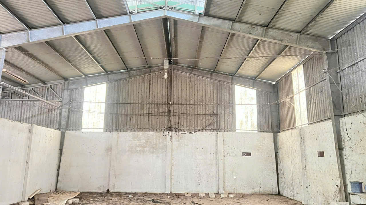  XN259 Sẵn xưởng cho thuê lâu dài, xa dân cư, nhà xưởng kiên cố. có nhà cấp 4 đẹp 