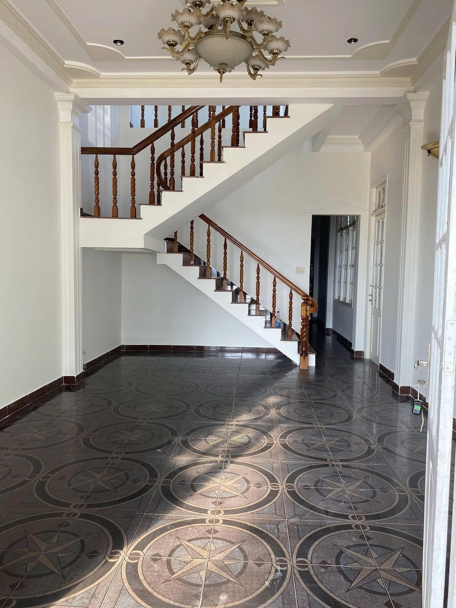  Cho thuê nhà mặt tiền Cao Thắng phường 7 Đà Lạt 12 triệu/tháng 