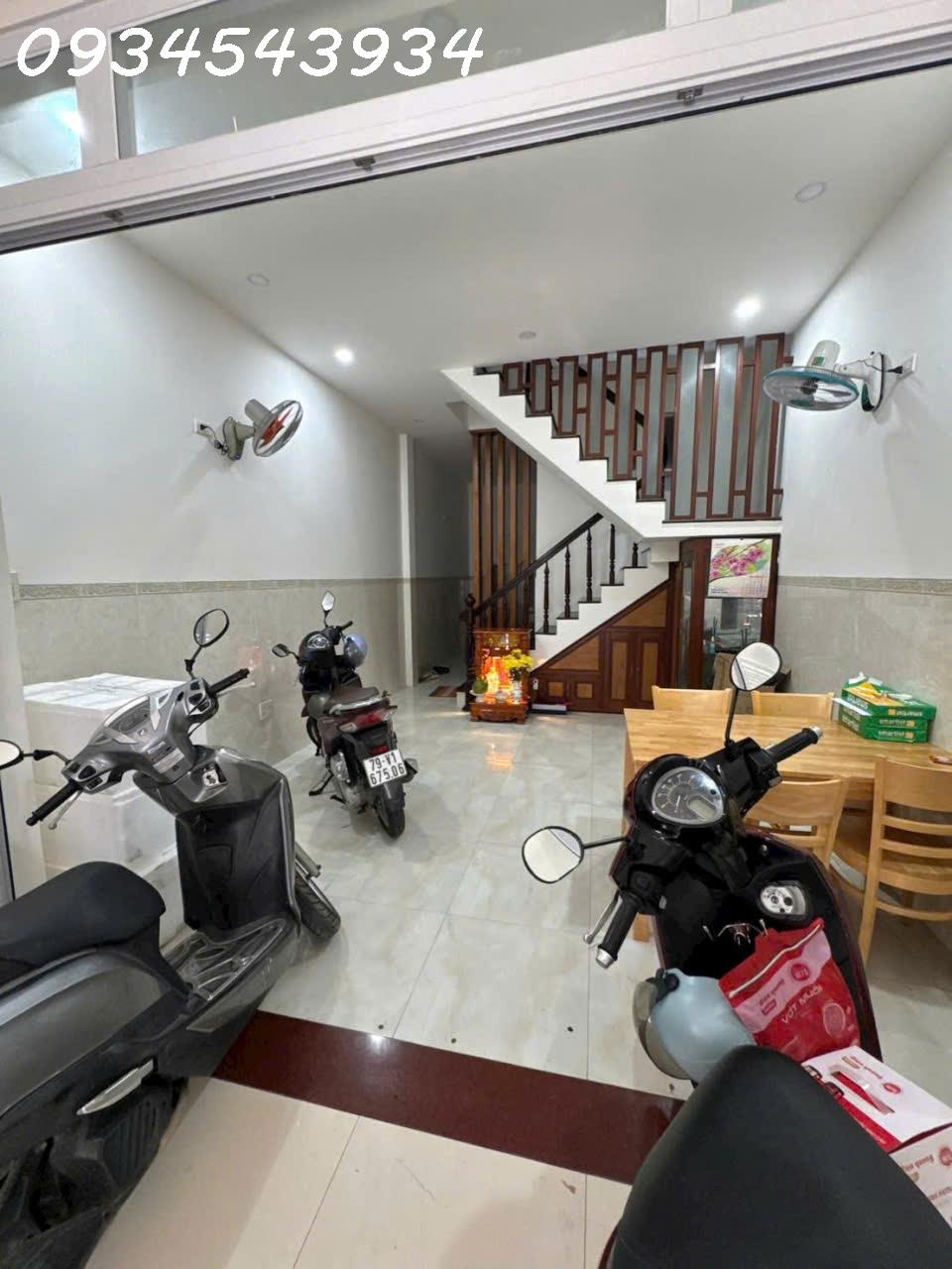  Bán Nhà 2 Tầng Mặt Tiền Đường B6 - Khu TĐC VCN Phước Hải, Nha Trang 