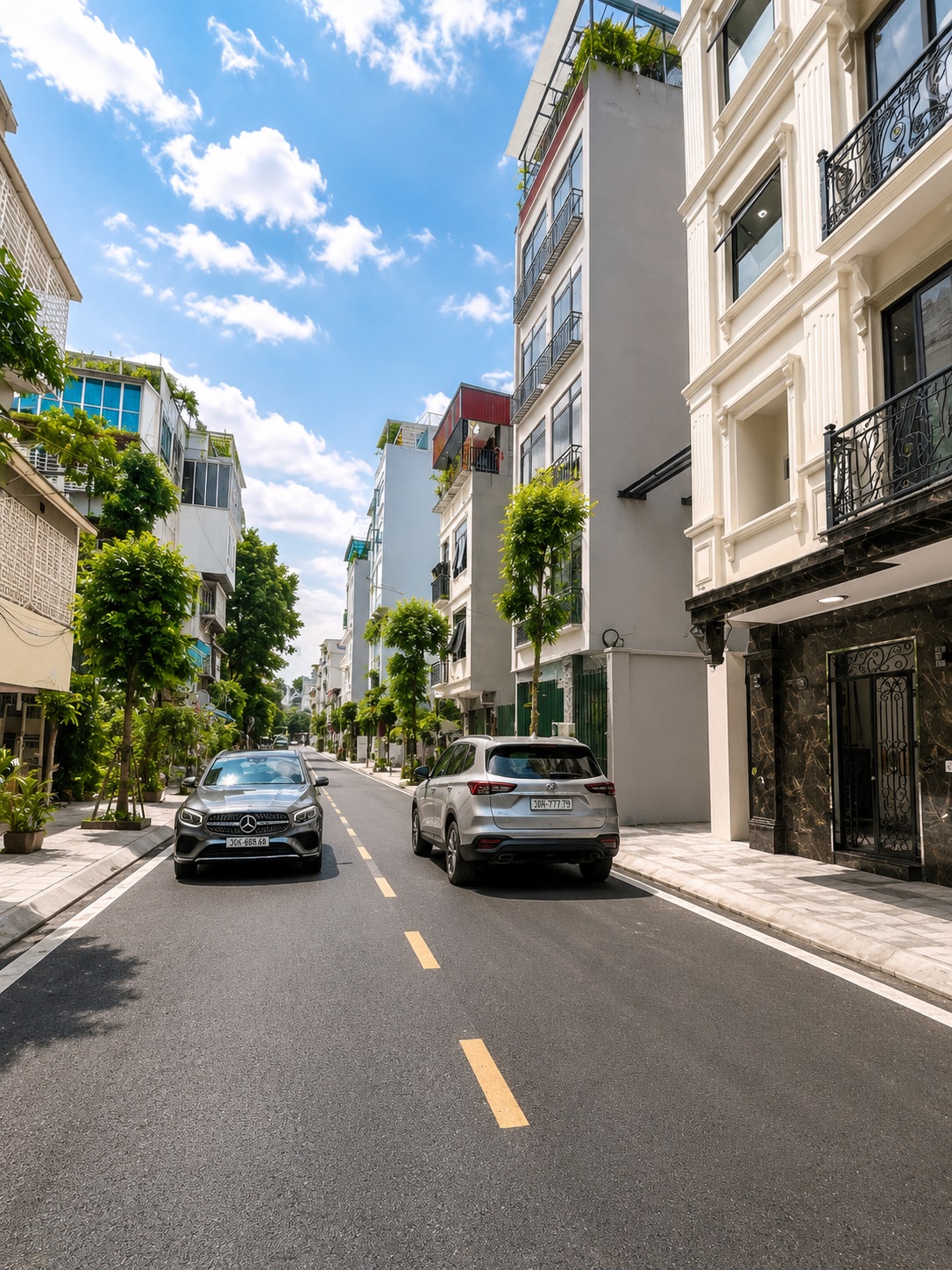  BÁN TÒA BUILDING KHU VĨNH PHÚC, 8 TẦNG THANG MÁY, Ở KẾT HỢP CHO THUÊ, 50M, NGOÀI 30 TỶ 