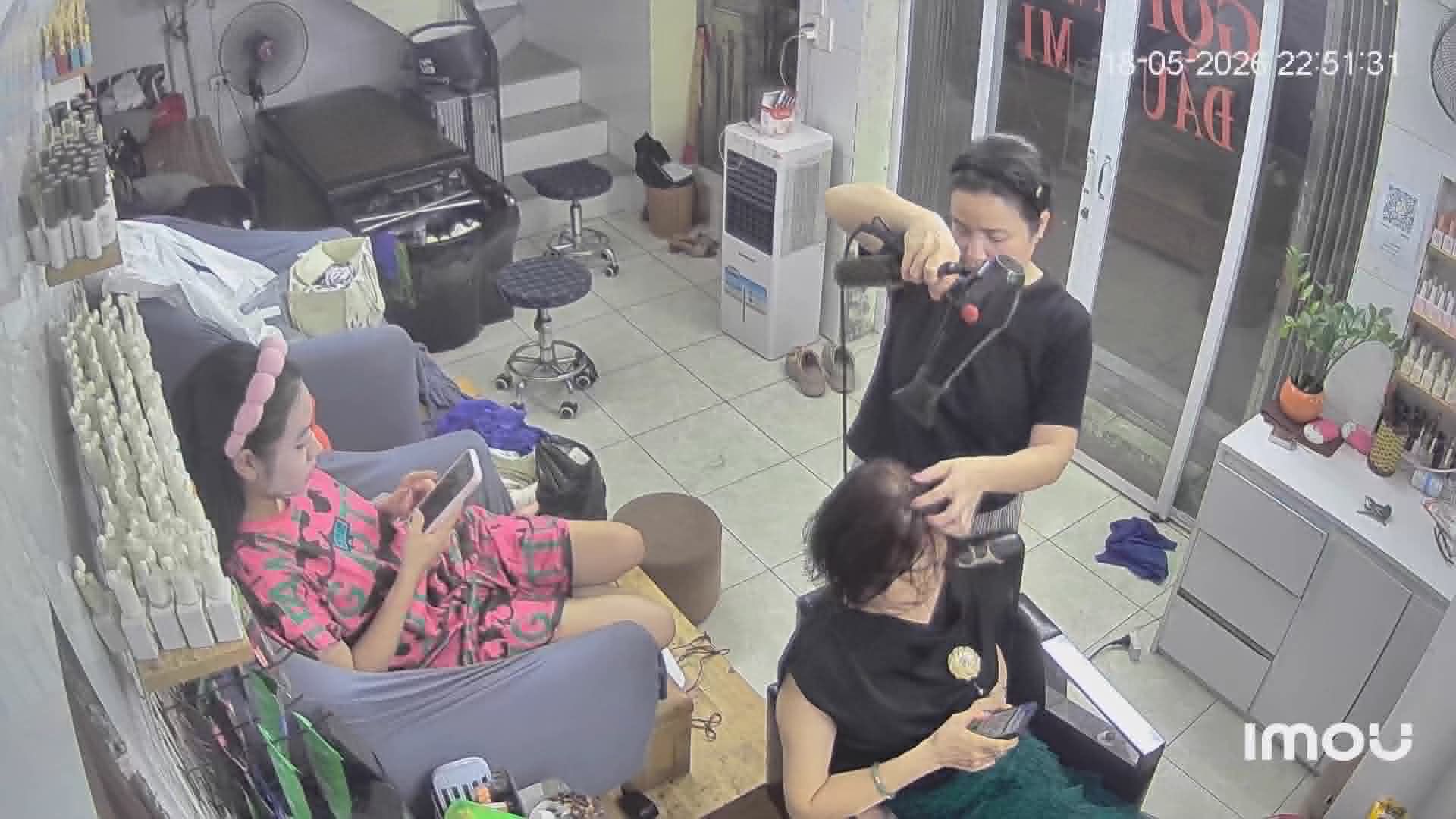  SANG NHƯỢNG TIỆM NAIL MI  GỘI KHU VỰC  GIẢNG VÕ, HÀ NỘI 