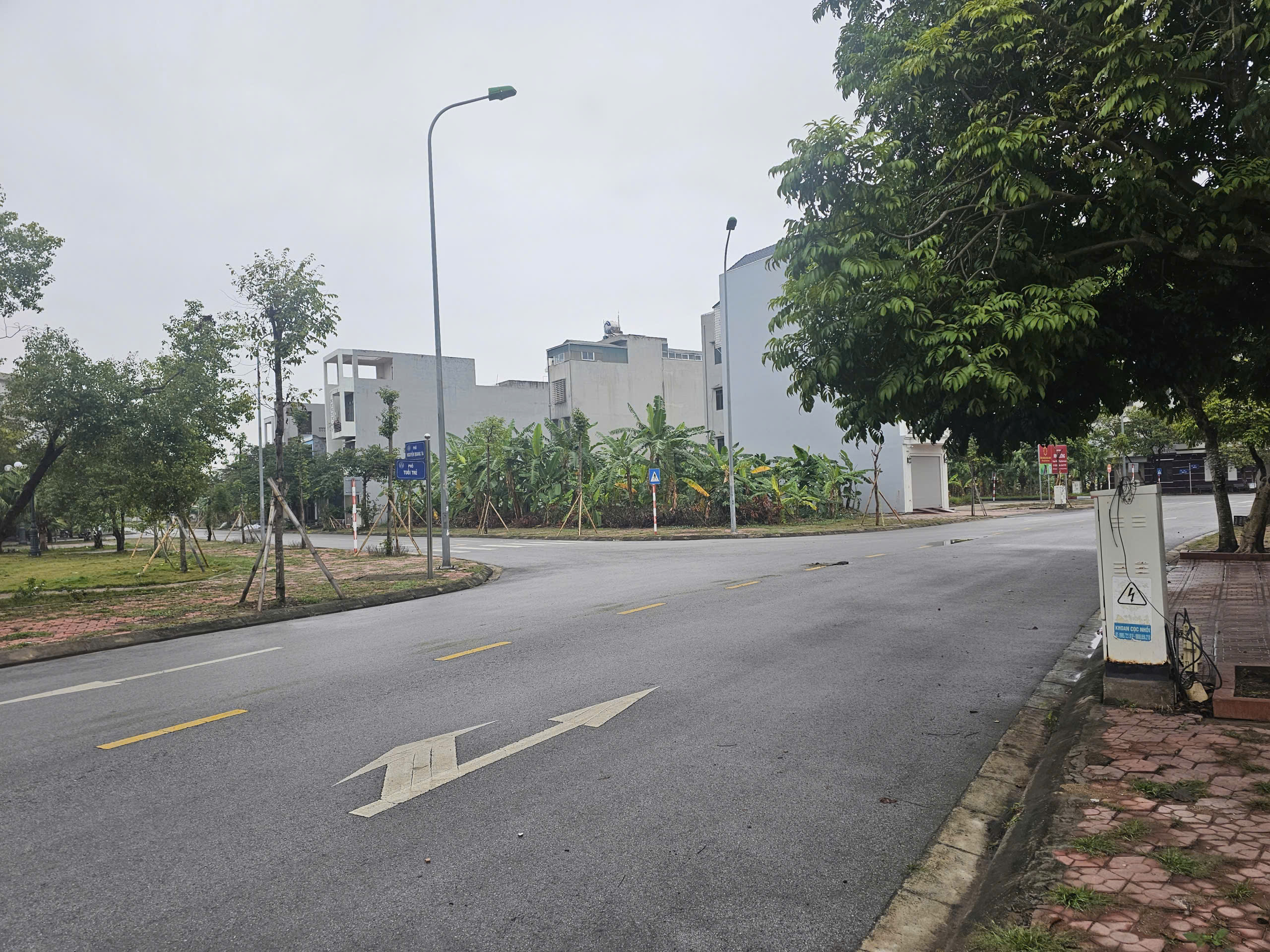  Đất  khu đô thị phía Tây cầu Phú Lương - vị trí cực đẹp 