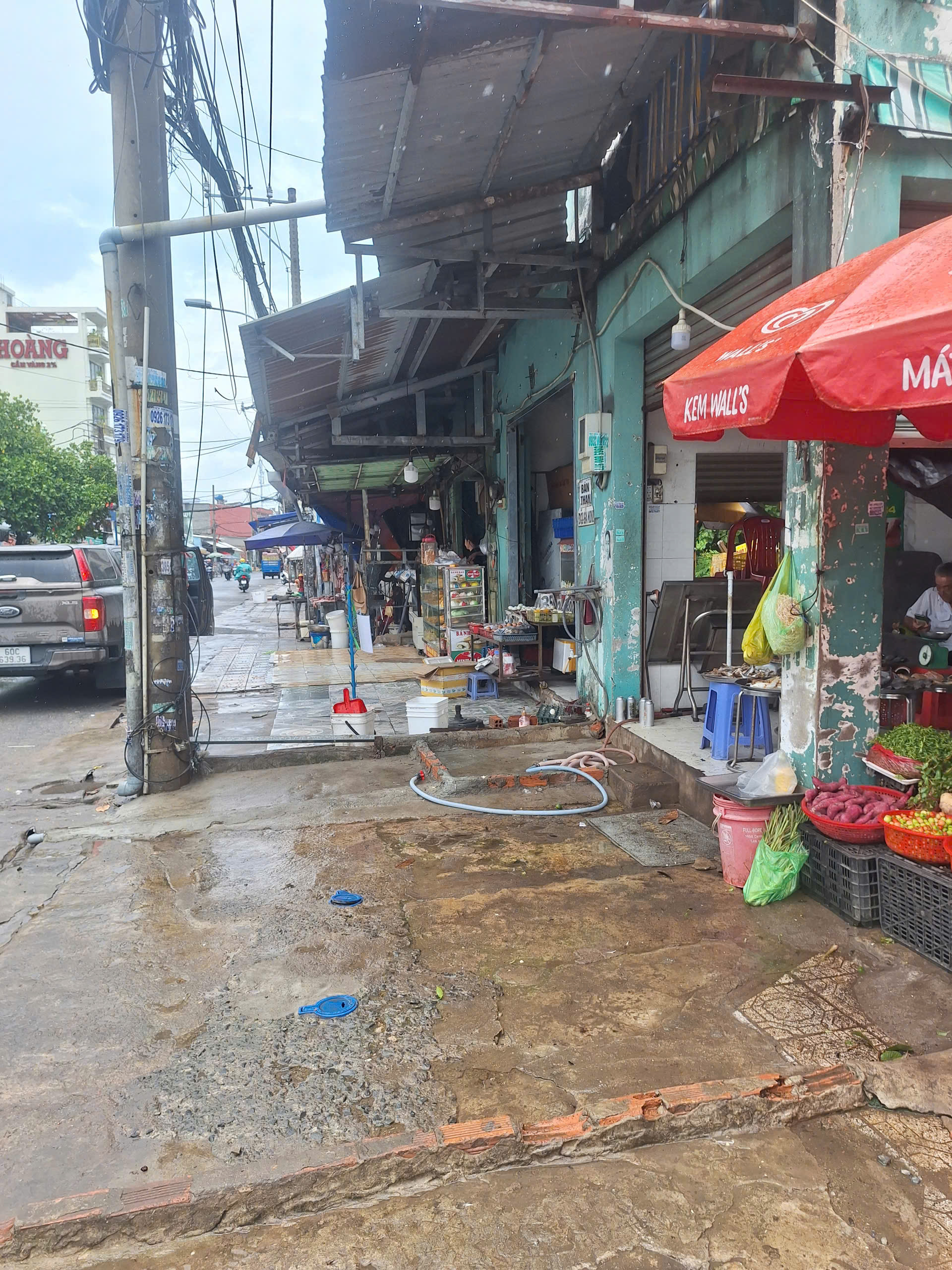  CHO THUÊ MẶT BẰNG KINH DOANH NGAY GIỮA CHỢ LÊ ĐÌNH CẨN – BÌNH TÂN 