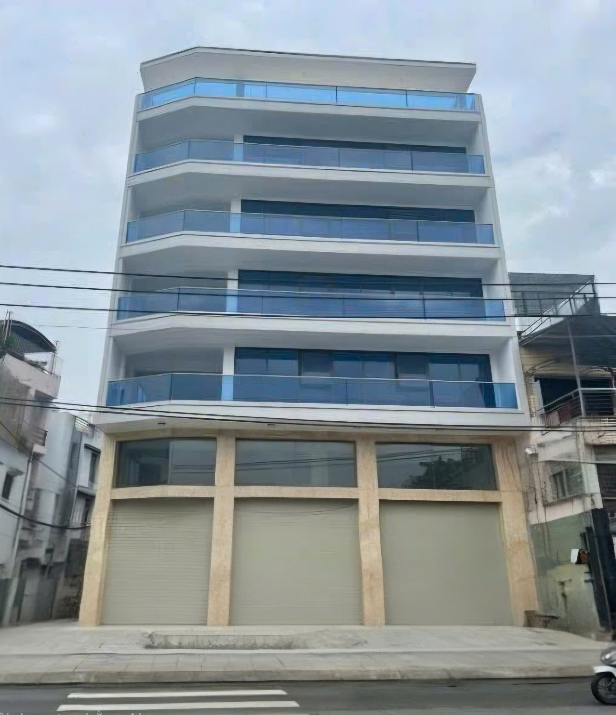  Nhà tôi cho thuê nhà, Trần Quốc Hoàn, Phạm Tuấn Tài,; 153m2* 7T -66 tr 