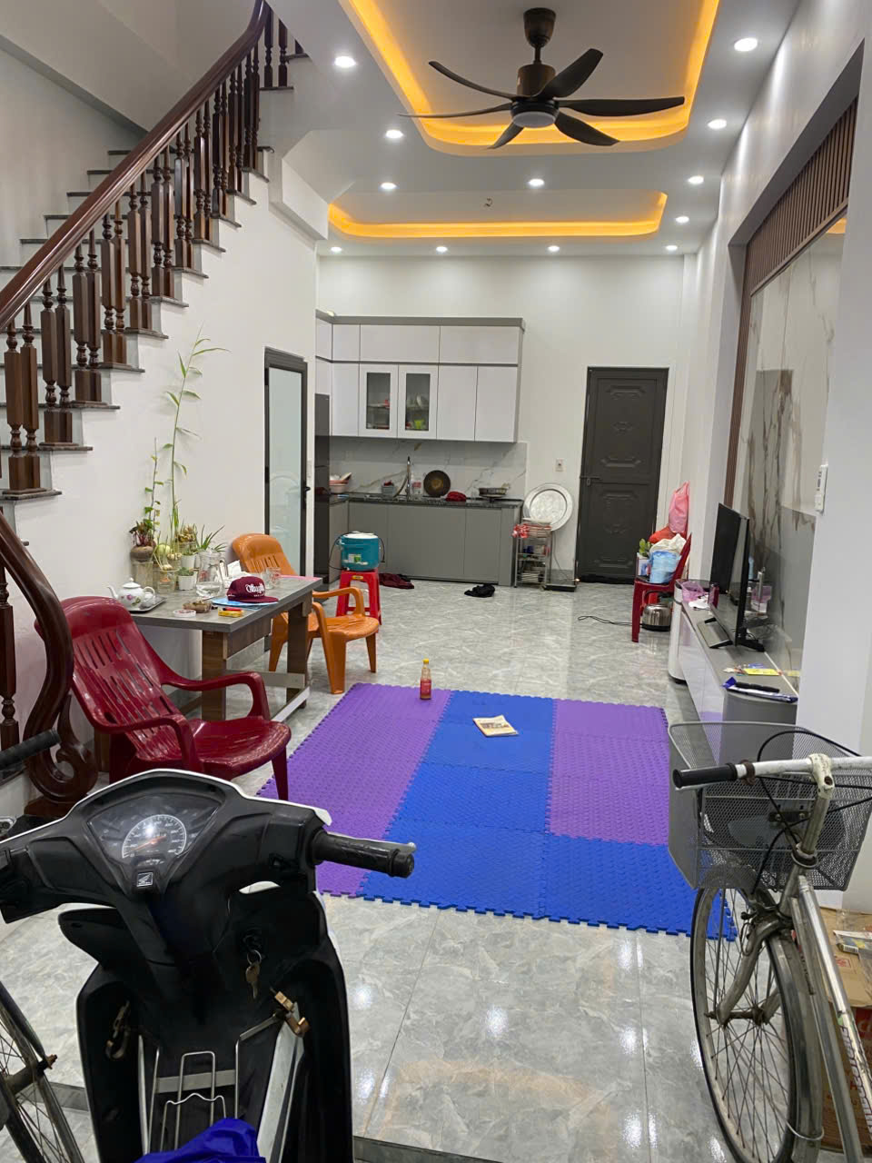  Nhà 3 tầng Ngọc Châu TP Hải Dương gần 45m2 ô tô đỗ sát cửa giá 1.9xx tỷ 