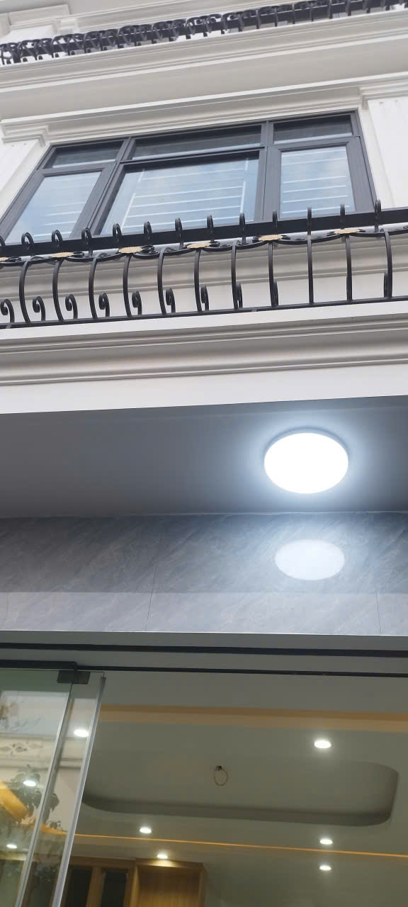  BÁN NHÀ 3 TẦNG ĐỘC LẬP – GẦN XÂM BỒ – GIÁ 2,98 TỶ 
